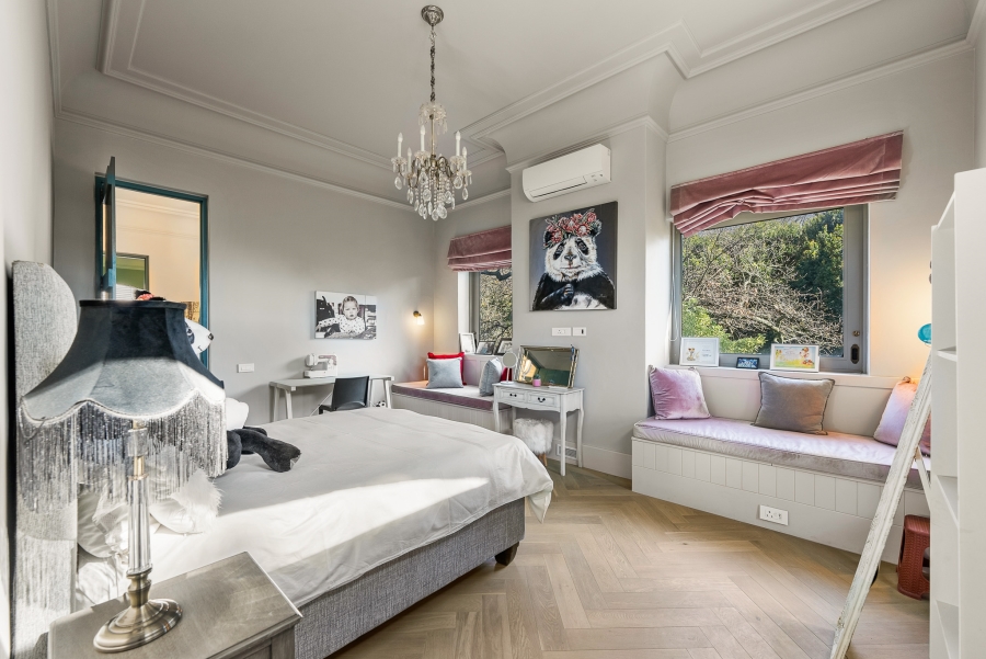 To Let 4 Bedroom Property for Rent in Bishopscourt Western Cape